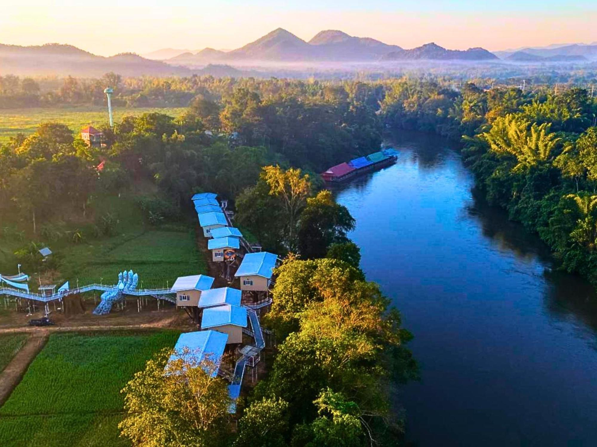 Yoko River Kwai Resort Сай-Йок Екстер'єр фото